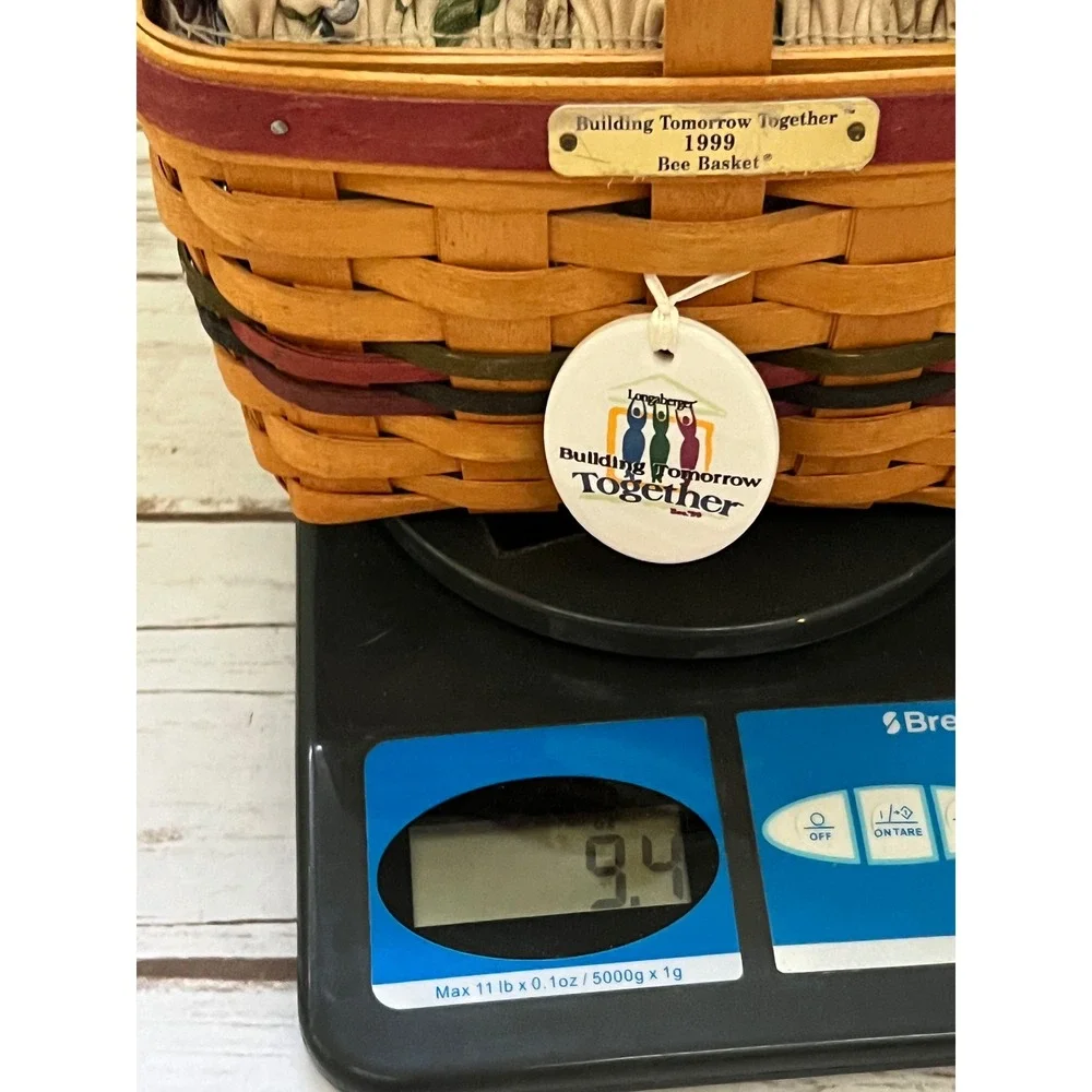Longaberger Bee Basket Brown 1999 Building Tomorrow Together Small 7.5in